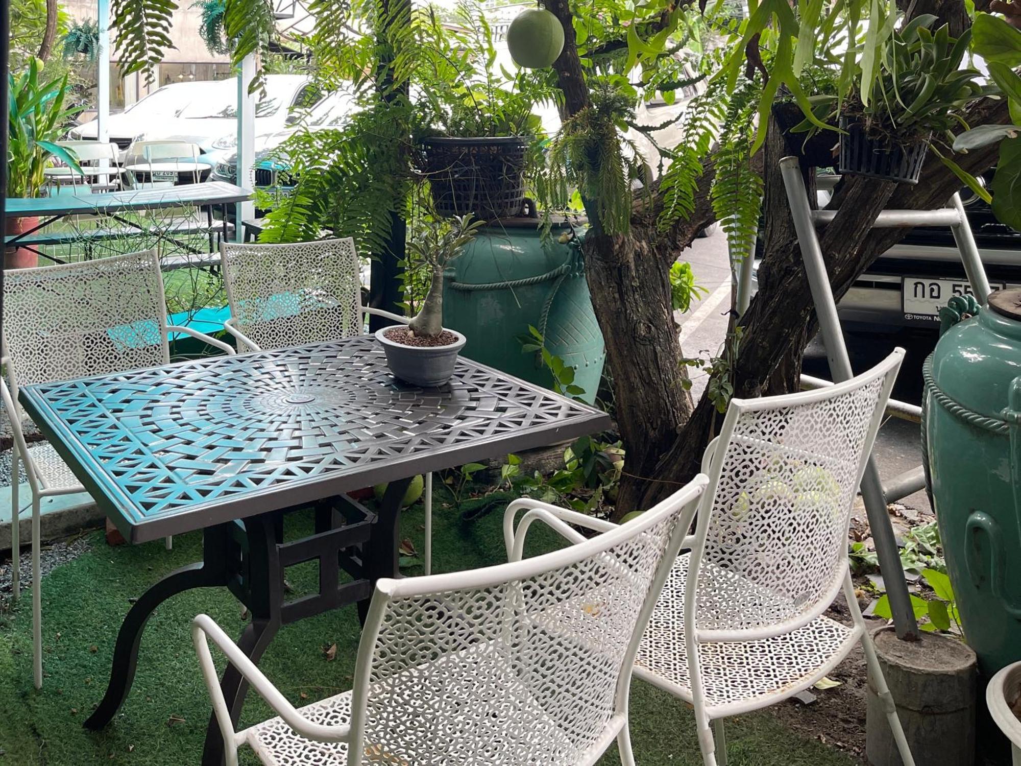 The Quarter Wutthakat Leilighet Bangkok Eksteriør bilde